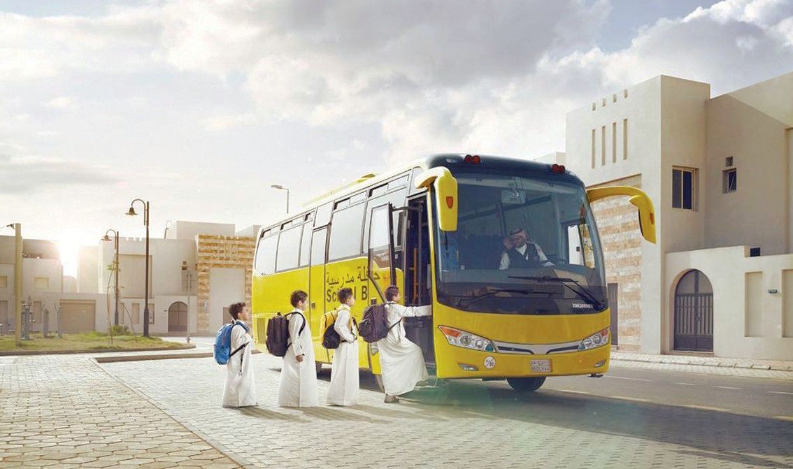 «المرور» توجه 5 نصائح للطلاب لتنقل آمن بالحافلات المدرسية
