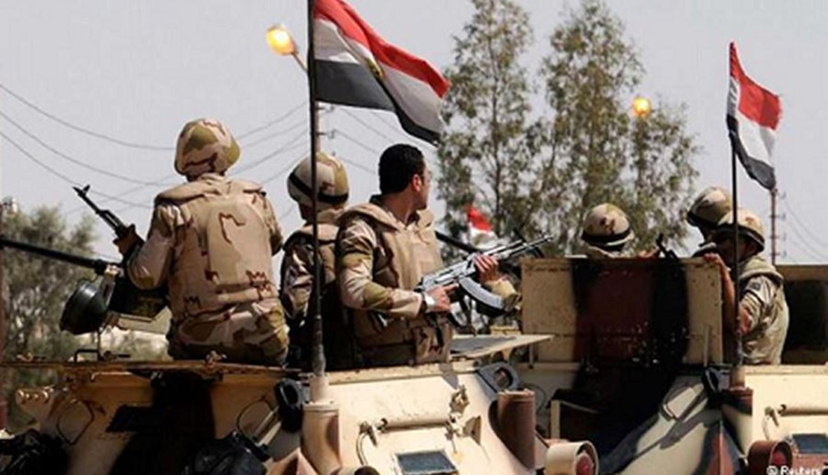 المتحدث العسكري المصري: استشهاد ضابط و4 جنود في شمال سيناء
