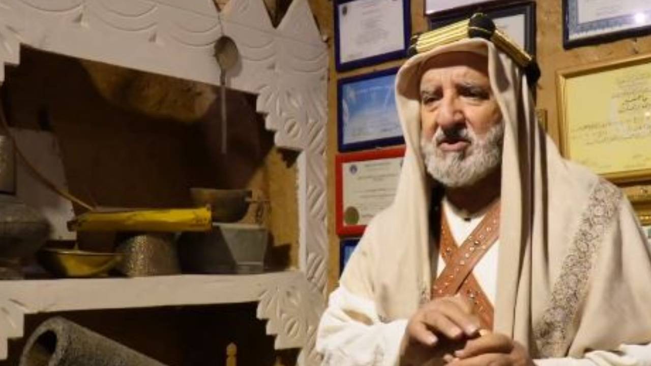 مشوّح المشوّح.. سعودي يهوى التراث ويقتني مدفعًا عمره أكثر من 200 عام