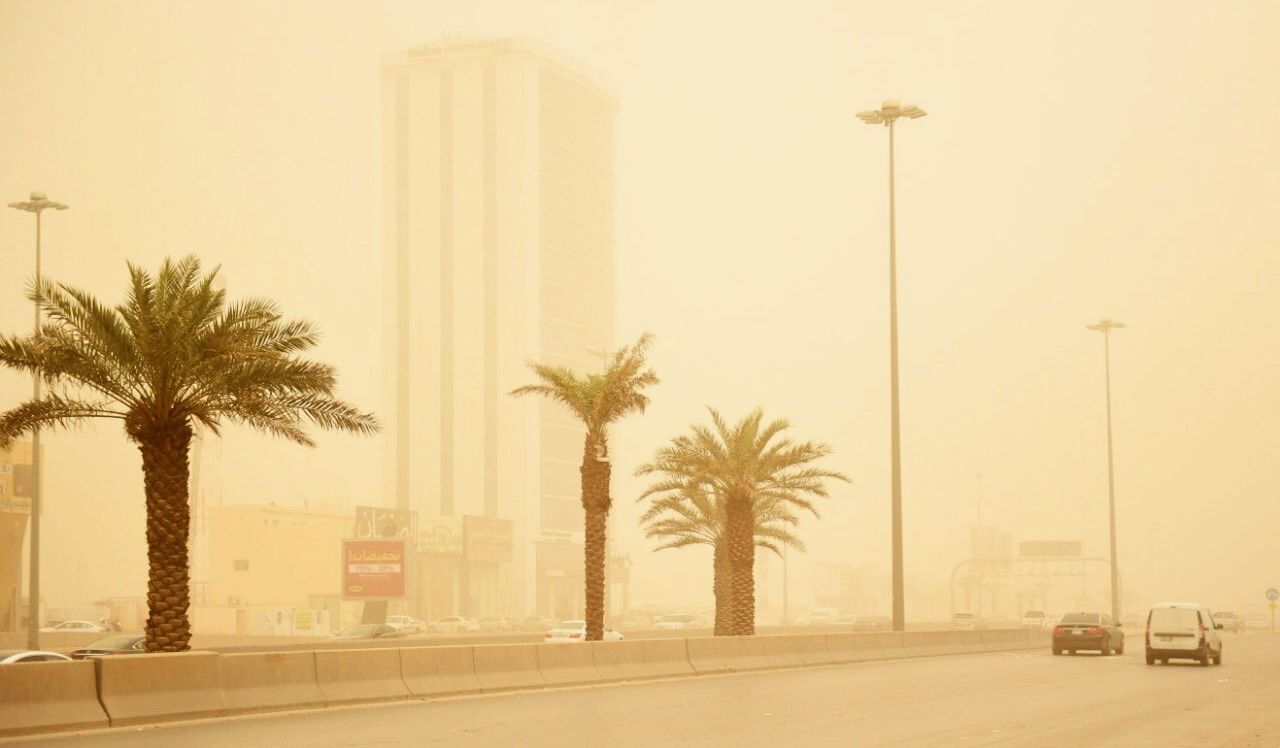 الأرصاد: انحسار العاصفة الترابية بدءًا من اليوم
