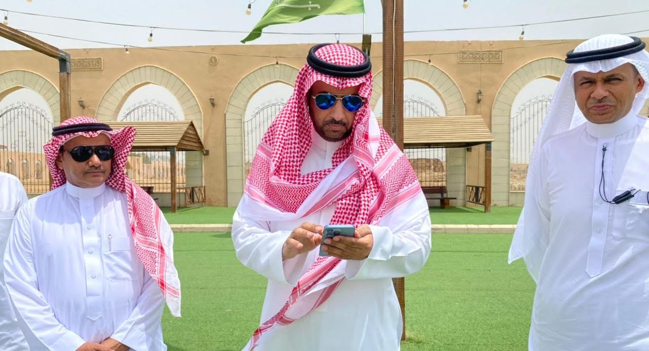 محافظ صبيا يُدشن شعار مهرجان المانجو والفواكه الاستوائية 2022

