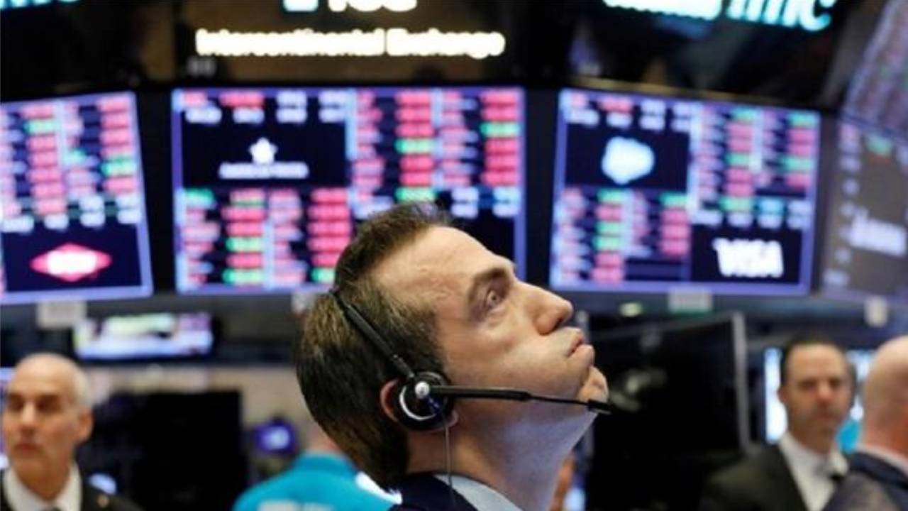 انخفاض حاد لأسهم أوروبا بعد ارتفاع التضخم الأمريكي
