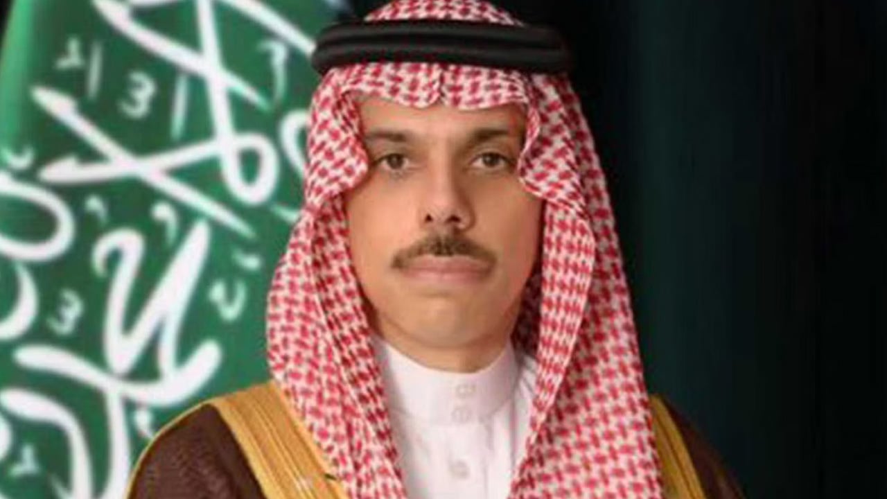 وزير الخارجية ونظيره الهولندي يناقشان الجهود الدولية بشأن التعامل مع أزمة خزان «صافر» 
