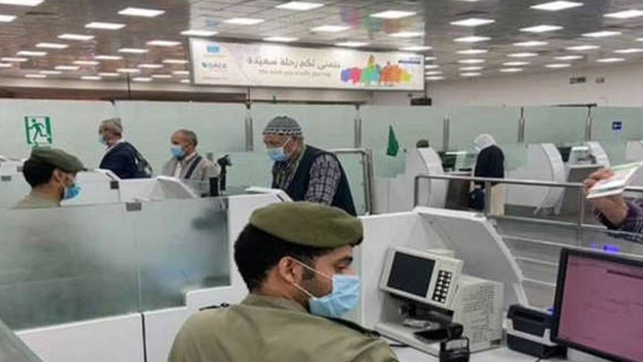 «الجوازات»: 3 خطوات لتعديل الاسم باللغة الإنجليزية