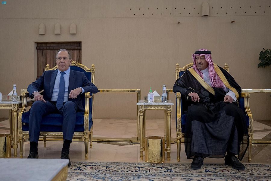 وزير خارجية روسيا يصل السعودية في زيارة رسمية

