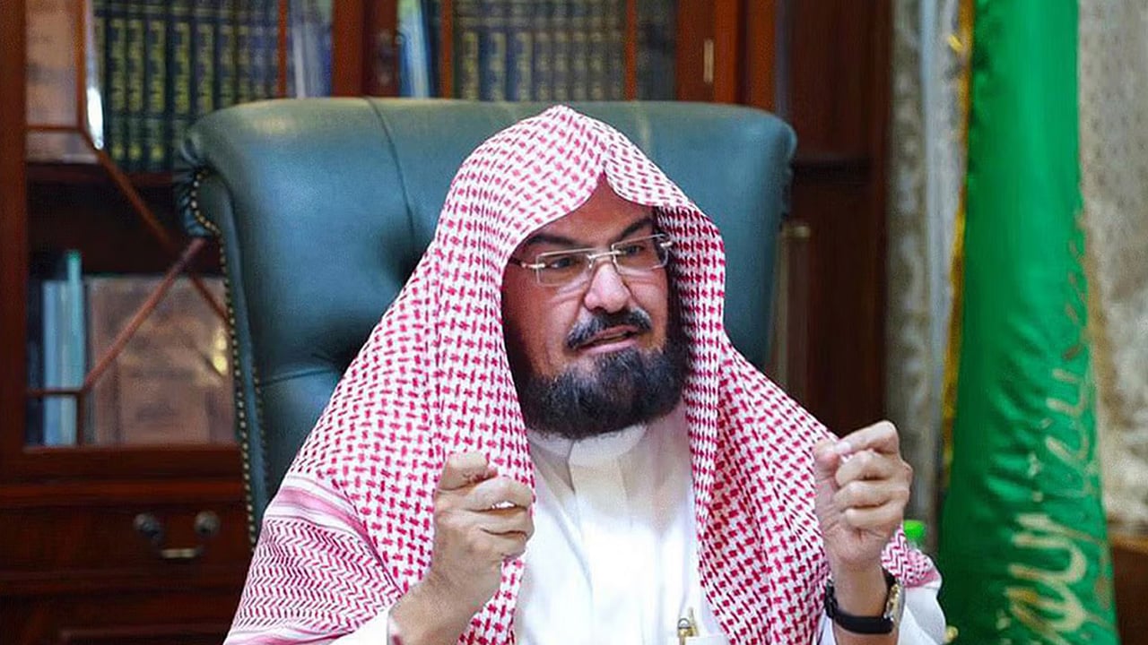 السديس يعلن نجاح المرحلة الأولى من خطة رئاسة شؤون الحرمين لحج هذا العام
