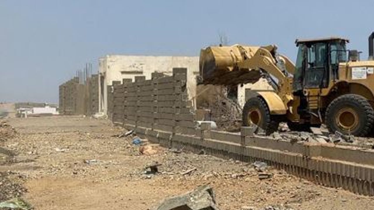 أمانة جدة تستعيد 174 ألف متر مربع من الأراضي الحكومية بنطاق طيبة
