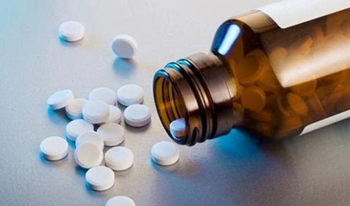 أخصائية توضح خيارات منع الحمل المناسبة لمن تعاني الصداع النصفي

