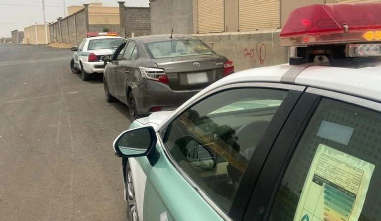 ظهر في مقطع متداول.. «المرور» يضبط مفحط جيزان
