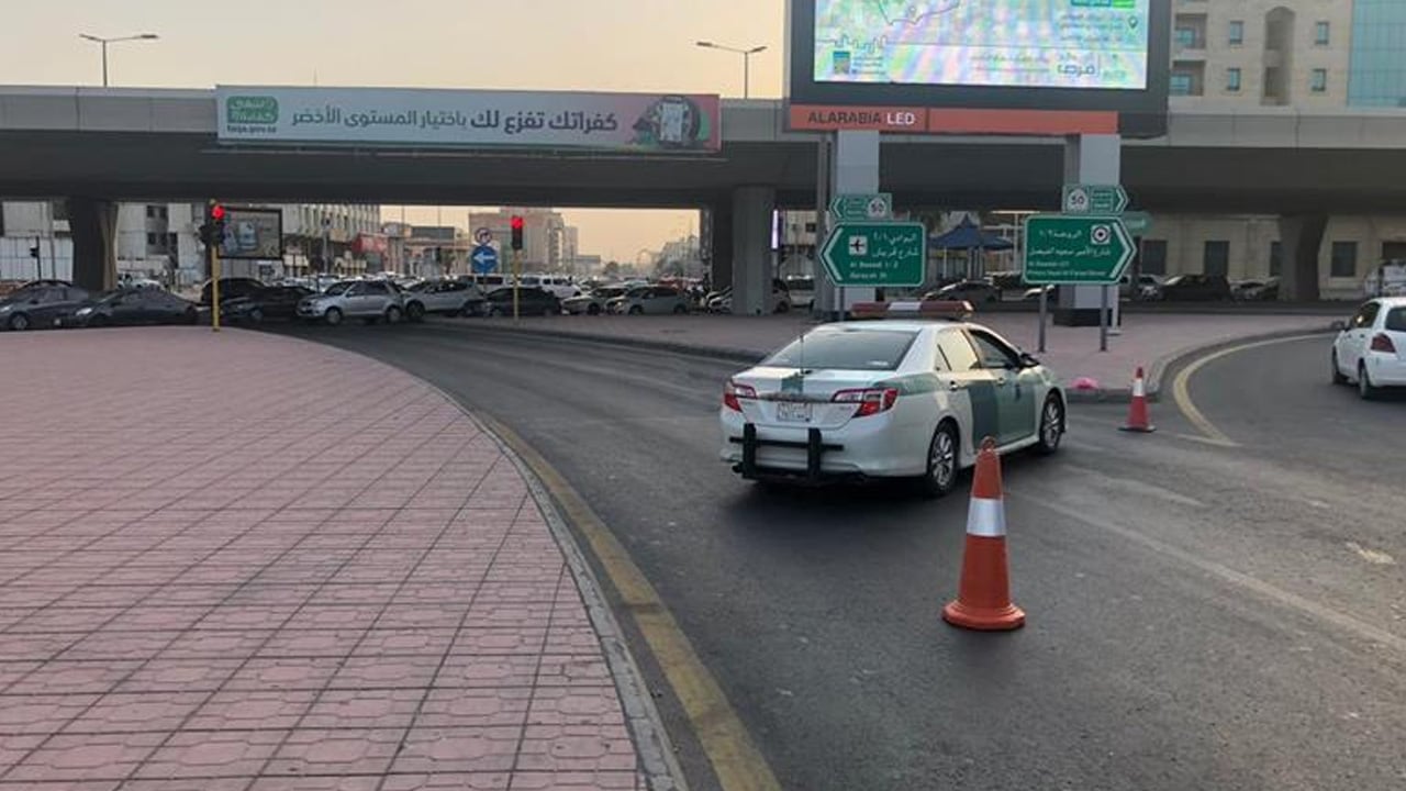 «مرور جدة» يعلن إغلاق طريق الأندلس بالكامل بدءًا من الخميس
