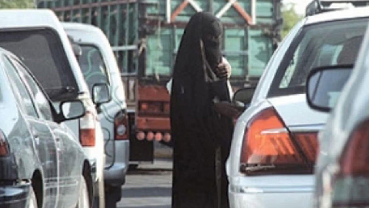 «الداخلية»: ضبط 5 متسولين في مكة والرياض
