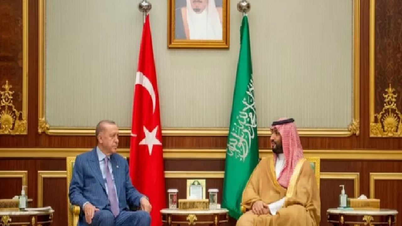 زيارة ولي العهد لتركيا.. خطوة لتعزيز التعاون المشترك إقليميًا ودوليًا
