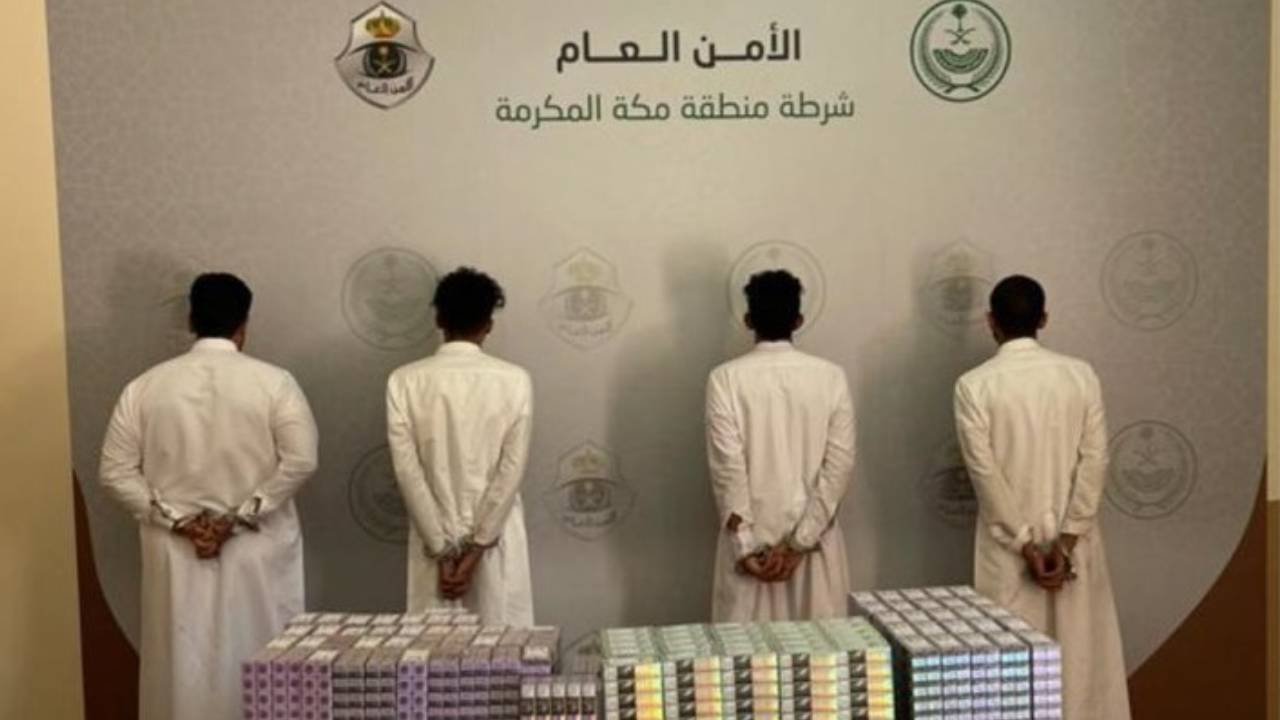القبض على 4 مواطنين لانتحالهم صفة غير صحيحة بجدة