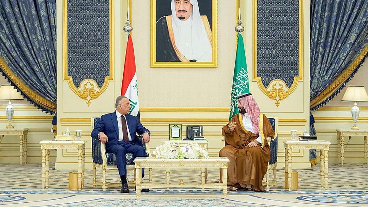 ولي العهد ورئيس الوزراء العراقي يستعرضان العلاقات الثنائية بين البلدين ومجالات التعاون المشترك
