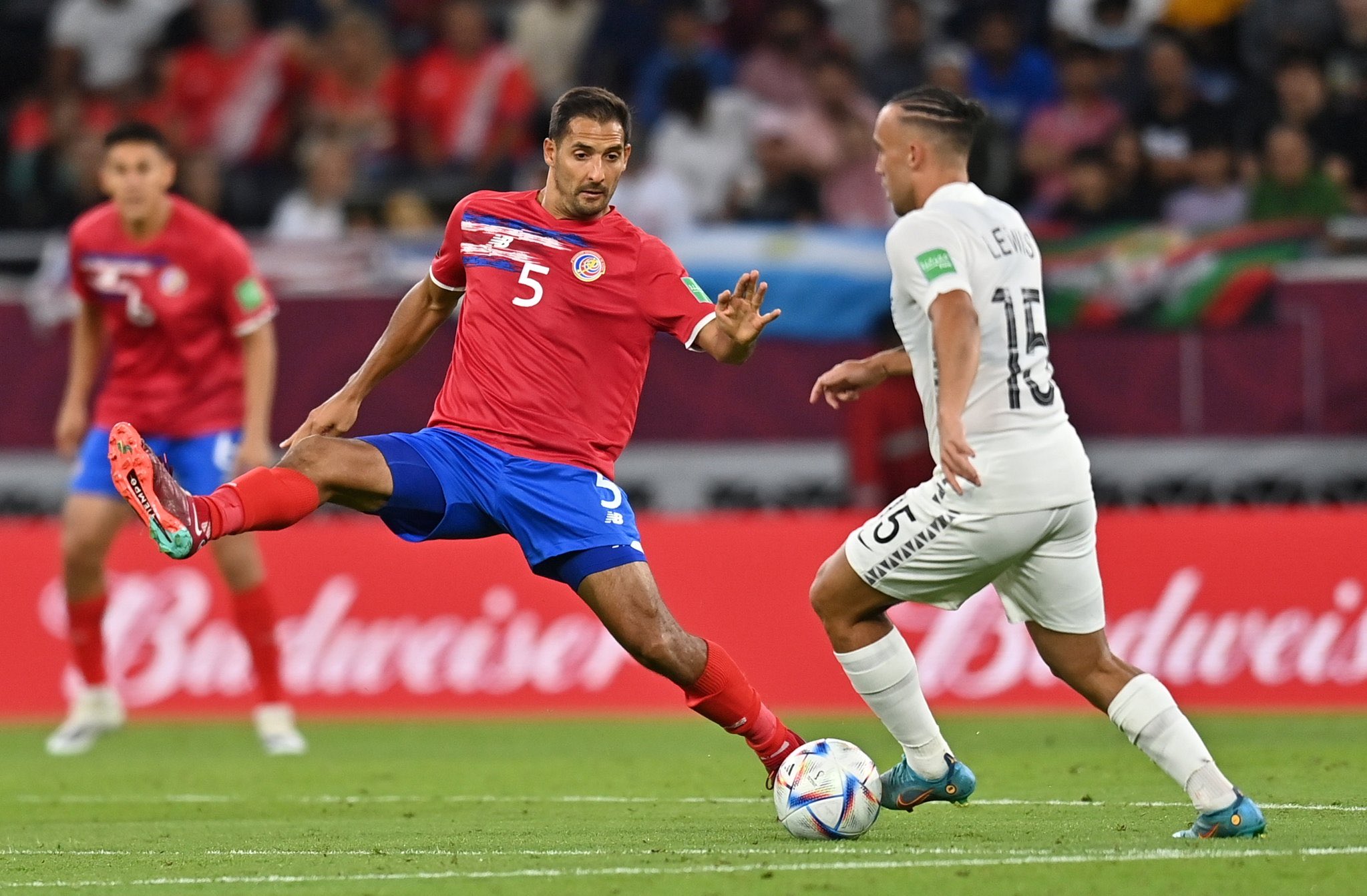 كوستاريكا تفوز على نيوزلندا وتتأهل لكأس العالم 2022