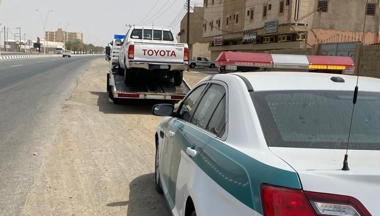 وثق مخالفته في مقطع فيديو.. ضبط مفحط محافظة الدرب بجازان 
