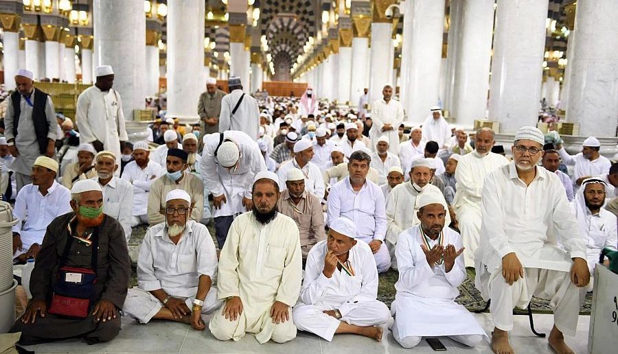 وصول أكثر من 280 ألف حاج إلى المدينة المنورة

