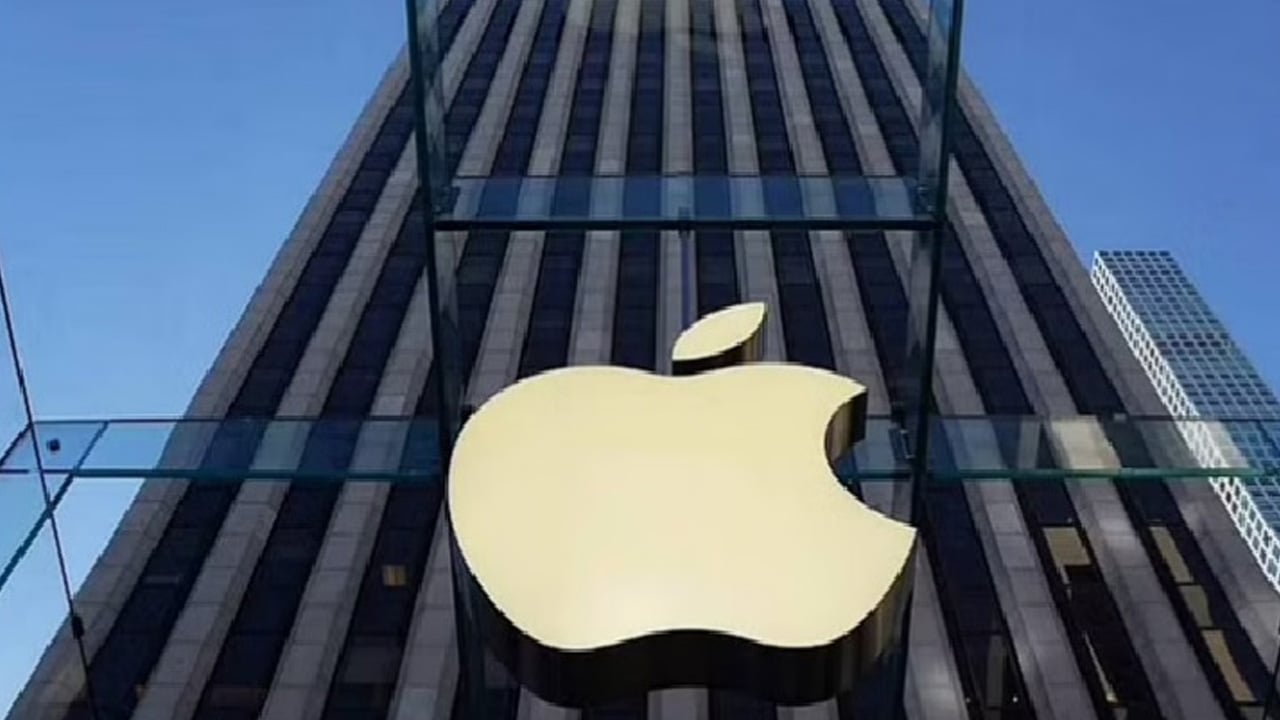 أبل تتخلى عن 5 أنواع من «آيفون»..  لن تدعم «16 IOS» 

