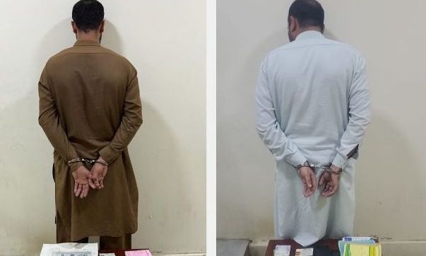 القبض على مقيمَين مخالفَين يديران موقعين لحملات حج وهمية بالرياضِ

