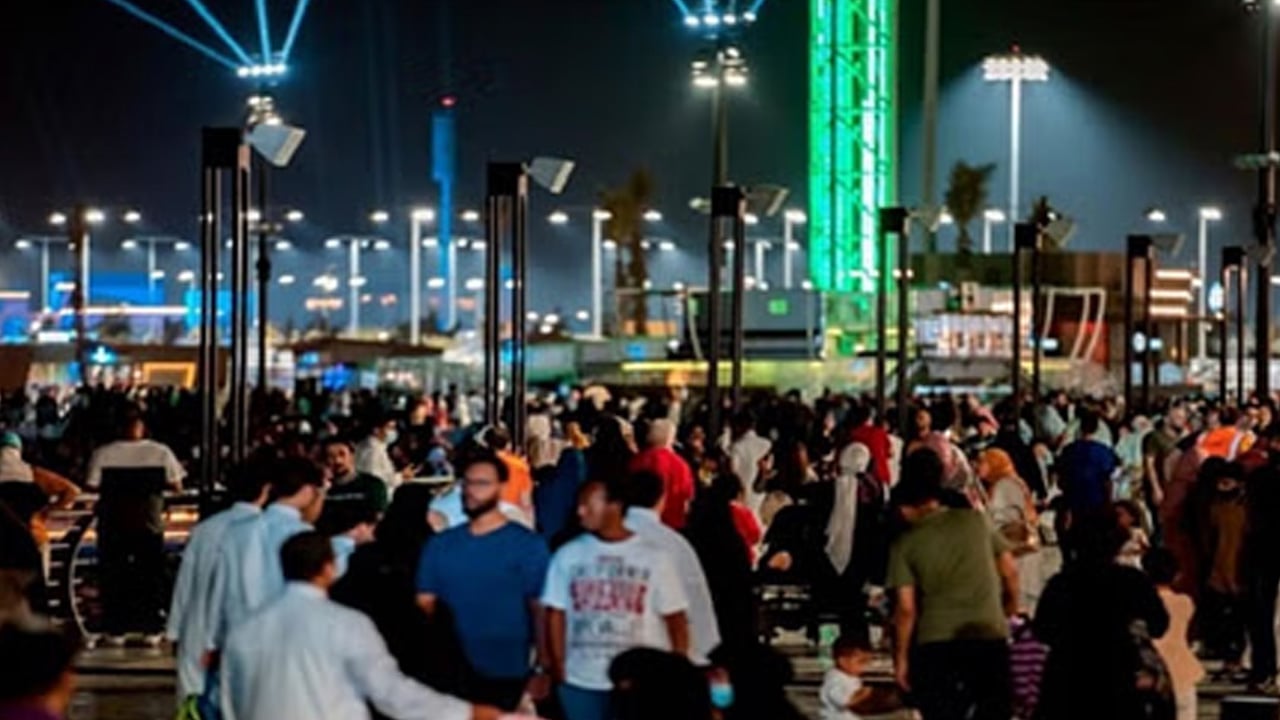 موسم جدة يسهم في توفير الفرص الوظيفية للشباب السعودي من الجنسين
