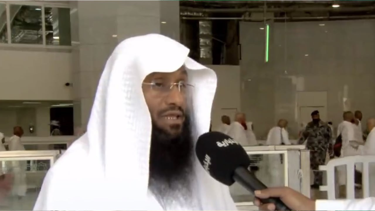 مسؤول بـ«شؤون الحرمين»: نستهدف توزيع 450 ألف مظلة وهدية على الحجاج
