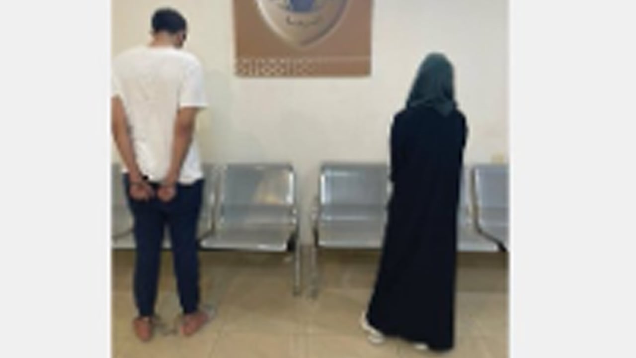 القبض على مواطنين لاحتيالهما على مناديب أحد تطبيقات التوصيل بعسير
