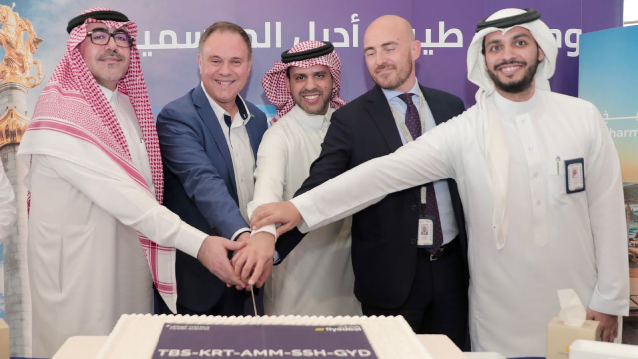 
«طيران أديل» يدشن وجهات الصيف الدولية لعام 2022 