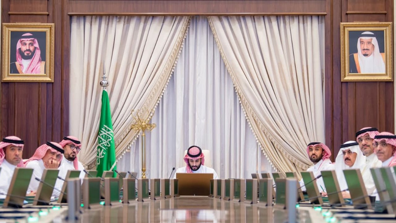 مجلس الشؤون الاقتصادية.. وفرة المنتجات وحماية المُنافسة العادلة على رأس أولويات المملكة 
