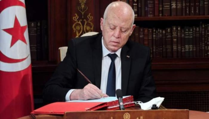 الرئاسة التونسية تنشر مشروع الدستور المعدل في الرائد الرسمي

