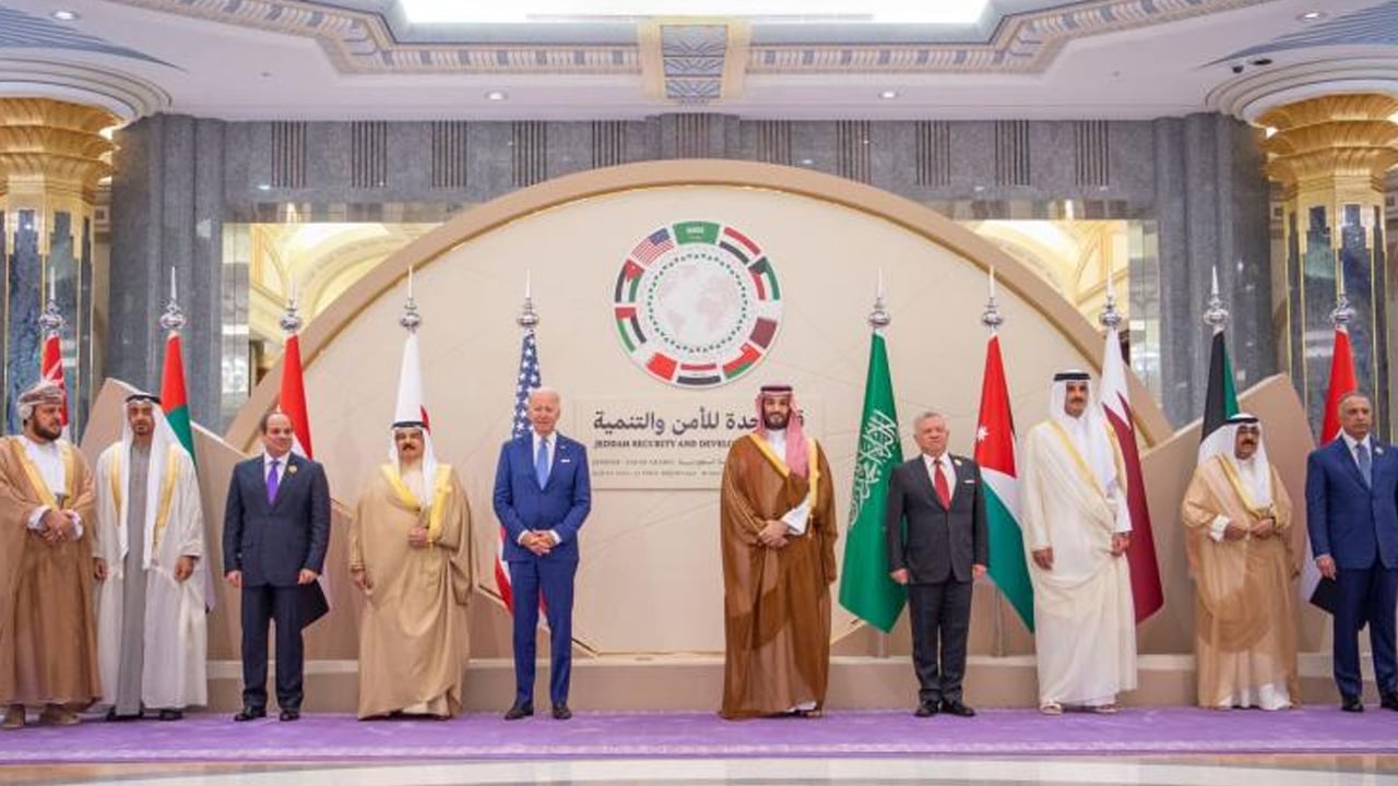 الرئيس الموريتاني: قمة جدة تؤسِّس لعهد جديد من الاستقرار والرخاء
