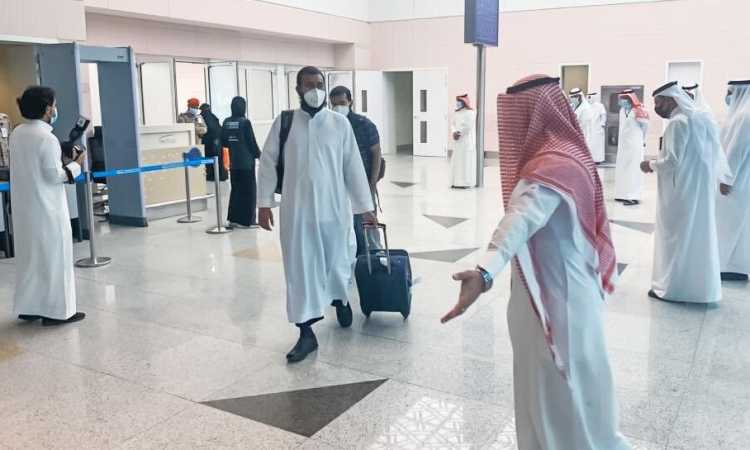 «الدليل».. تفاصيل خدمة استقبال ضيوف الرحمن في المدينة المنورة
