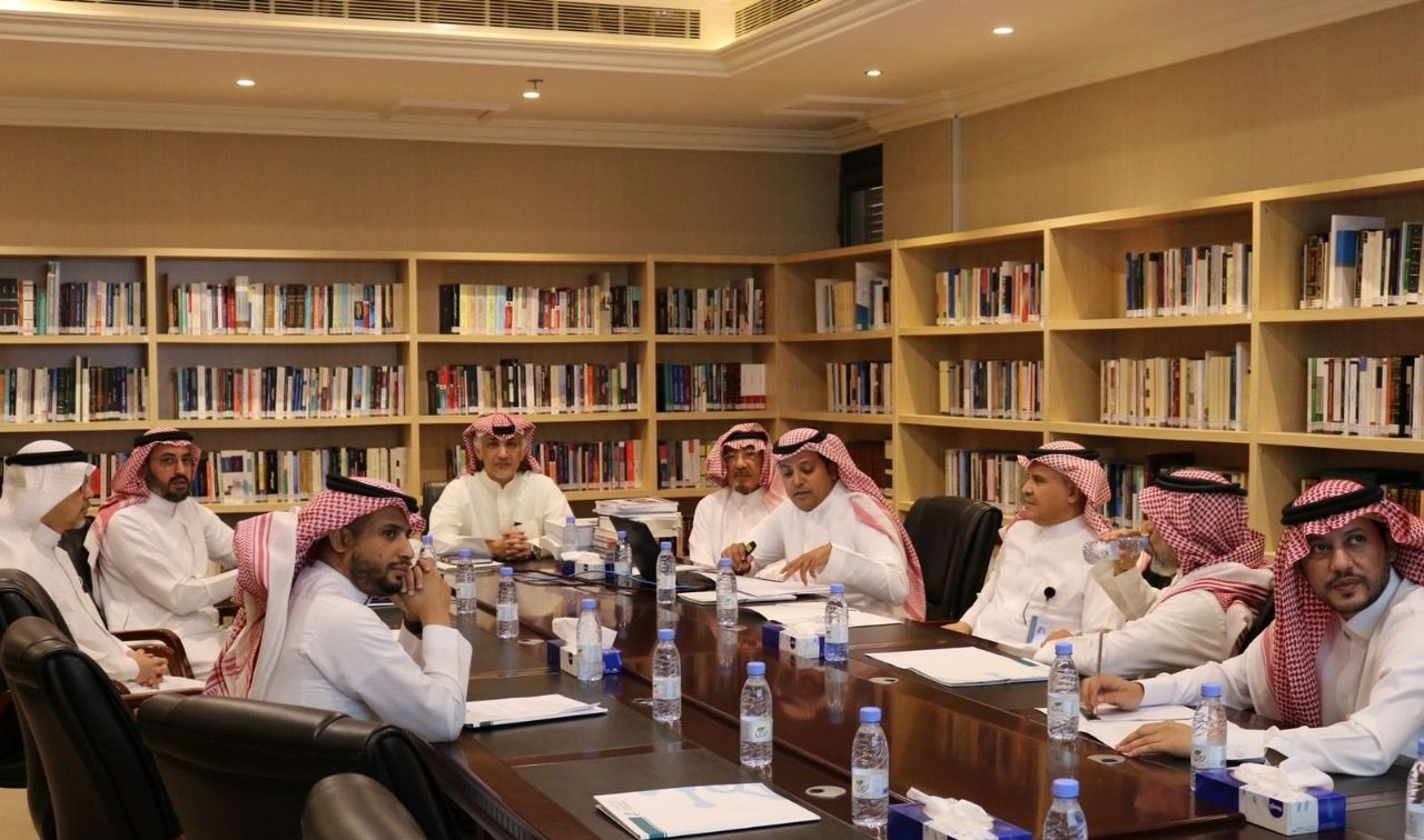 سفير المملكة لدى الصين يزور مركز البحوث والتواصل المعرفي

