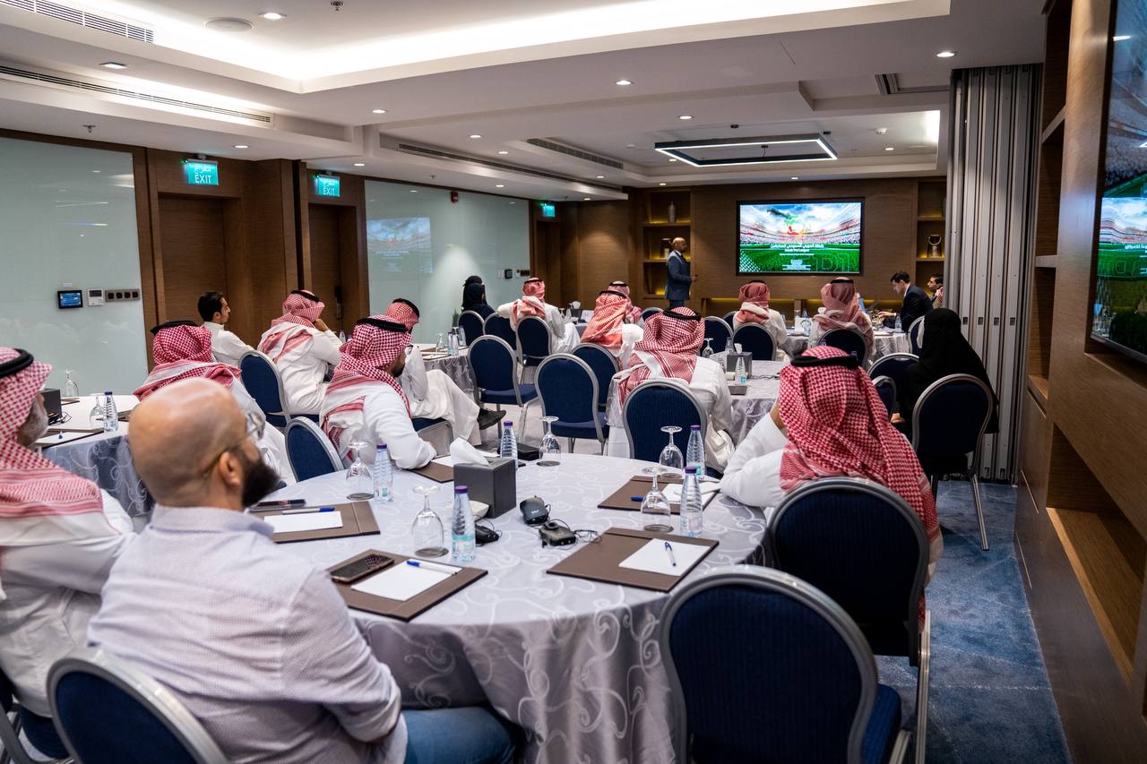 رابطة دوري المحترفين تعقد ورشة عمل قانونية عن «عقود اللاعبين» تستهدف كوادر الأندية