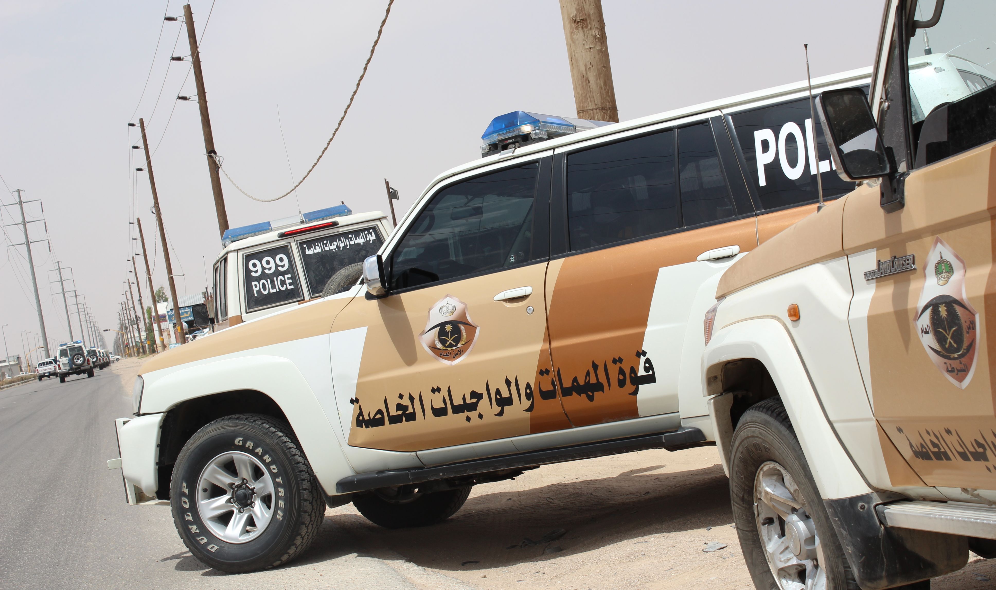 القبض على شخصين بحوزتهما حشيش و583 قرصًا خاضعًا لتنظيم التداول الطبي
