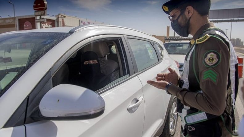 المرور: هل يمكن القيادة بدون رخصة أثناء فترة التجربة؟ المرور توضّح