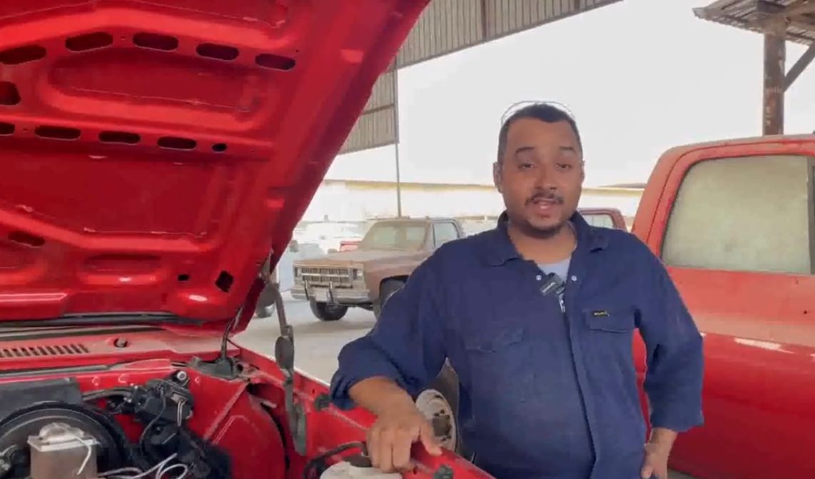الطوريش.. قصة مبتعث حقق الأمان الوظيفي من إصلاح السيارات بدخل شهري 20 ألف ريال 

