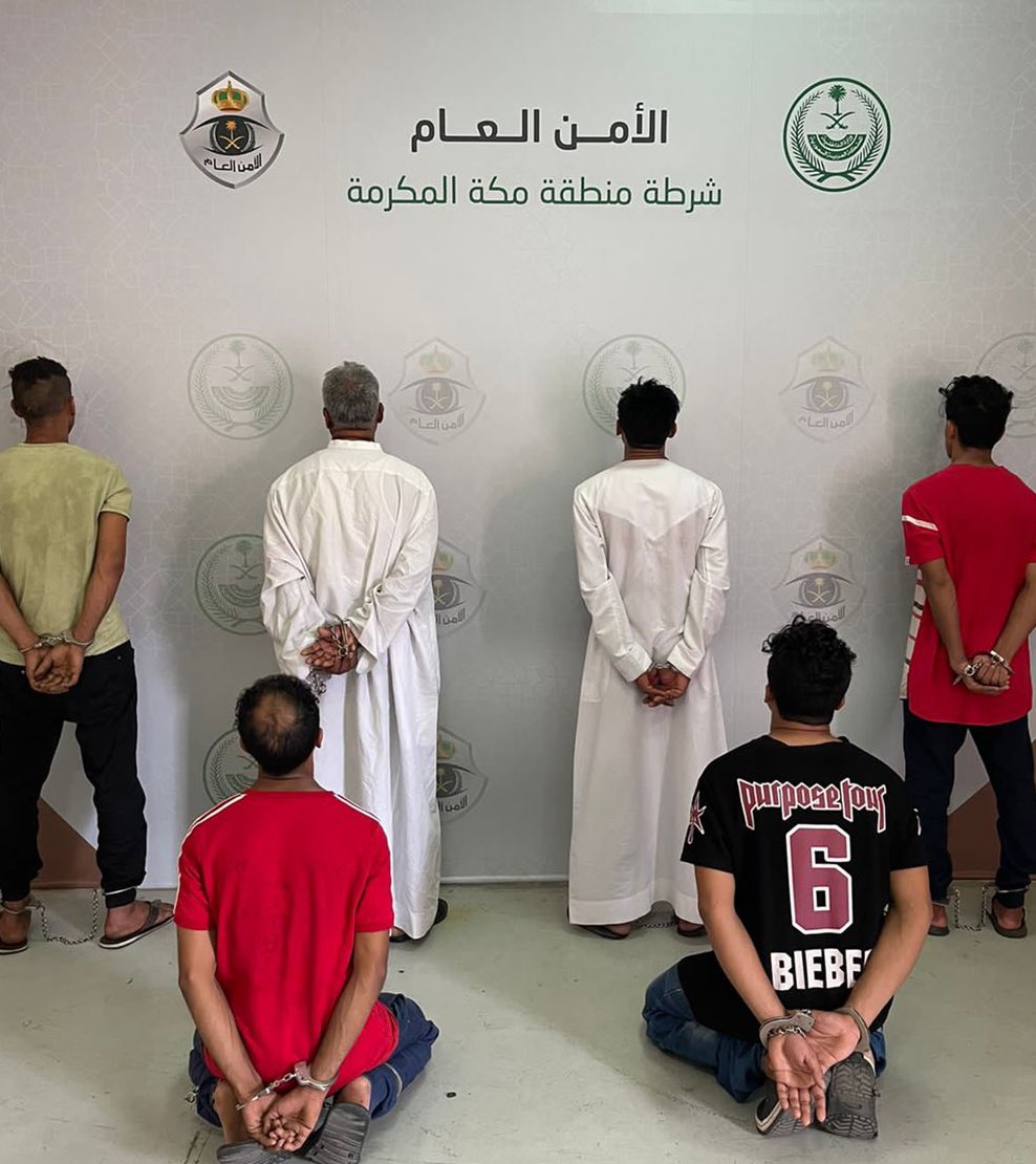 القبض على 6 أشخاص سرقوا مركبات وغيروا معالمها لبيعها بجدة
