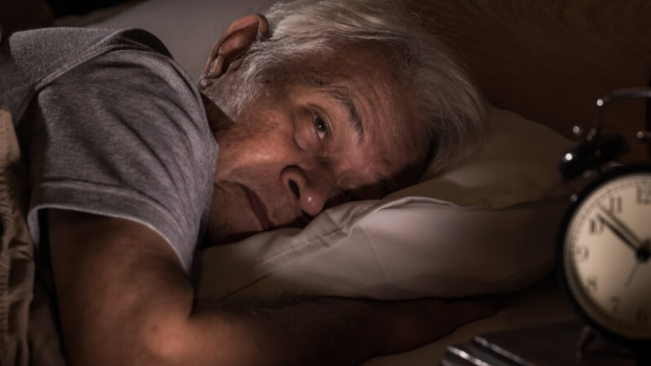 مؤشر لأمراض خطرة.. ما هي أسباب اضطرابات النوم لدى كبار السن؟

