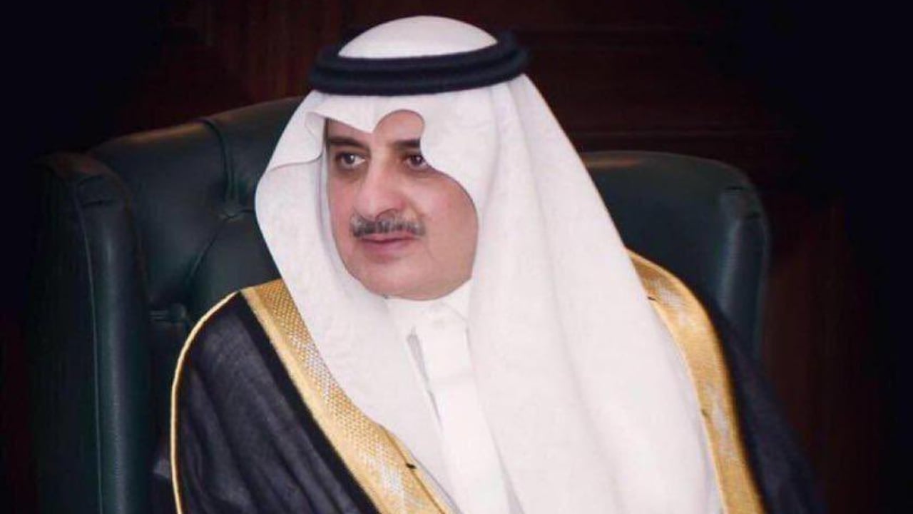 اليوم.. أمير تبوك يرعى حفل تسليم 359 أسرة وحداتهم السكنية