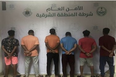 القبض على 6 مواطنين ظهروا في مقطع مشاجرة مع حارس أمن بالدمام