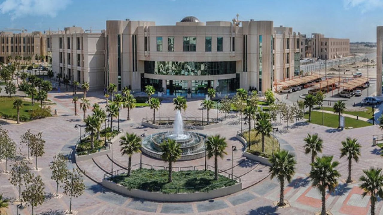 مسؤول بجامعة الإمام عبدالرحمن: بناء التخصصات الجامعية حسب حاجة سوق العمل

