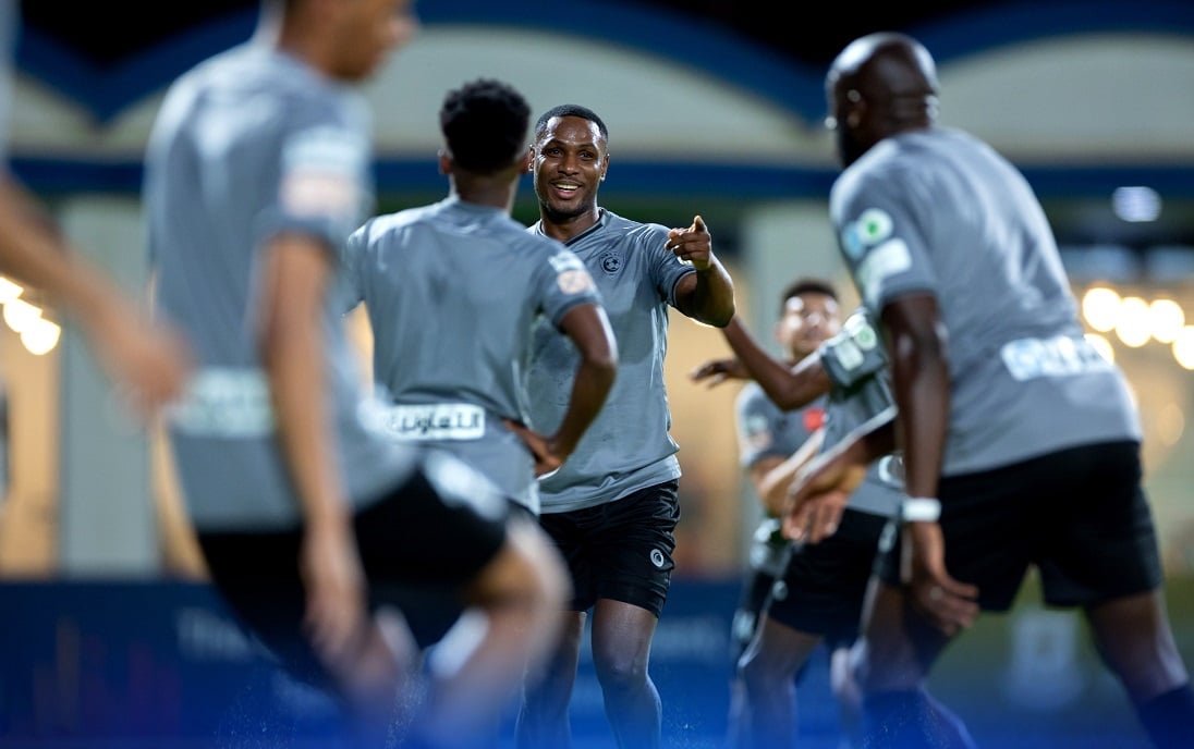 الإصابة تضرب مدافع الهلال.. والفرج يقترب من العودة