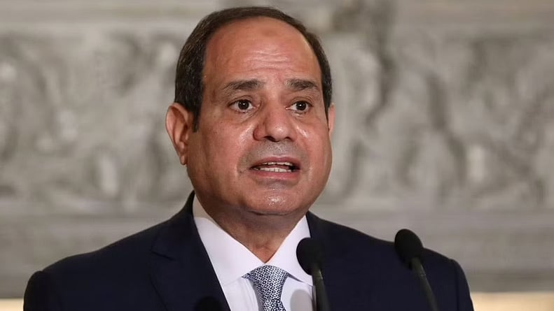 السيسي لرئيس وزراء العراق: مصر مستعدة لبذل أي جهد للحفاظ على سلامة بغداد
