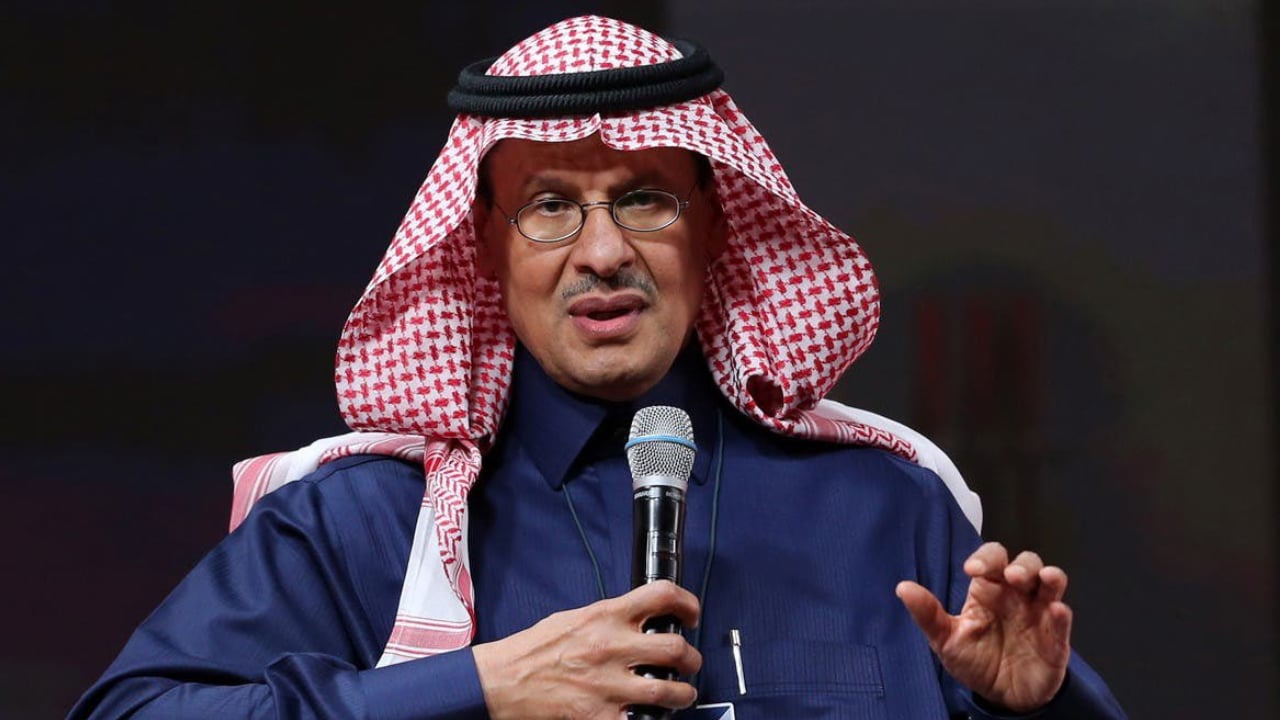 وزير الطاقة ينفي مناقشة المملكة مع منتجي أوبك بلس زيادة الإنتاج: الخفض الحالي سيستمر حتى نهاية 2023


