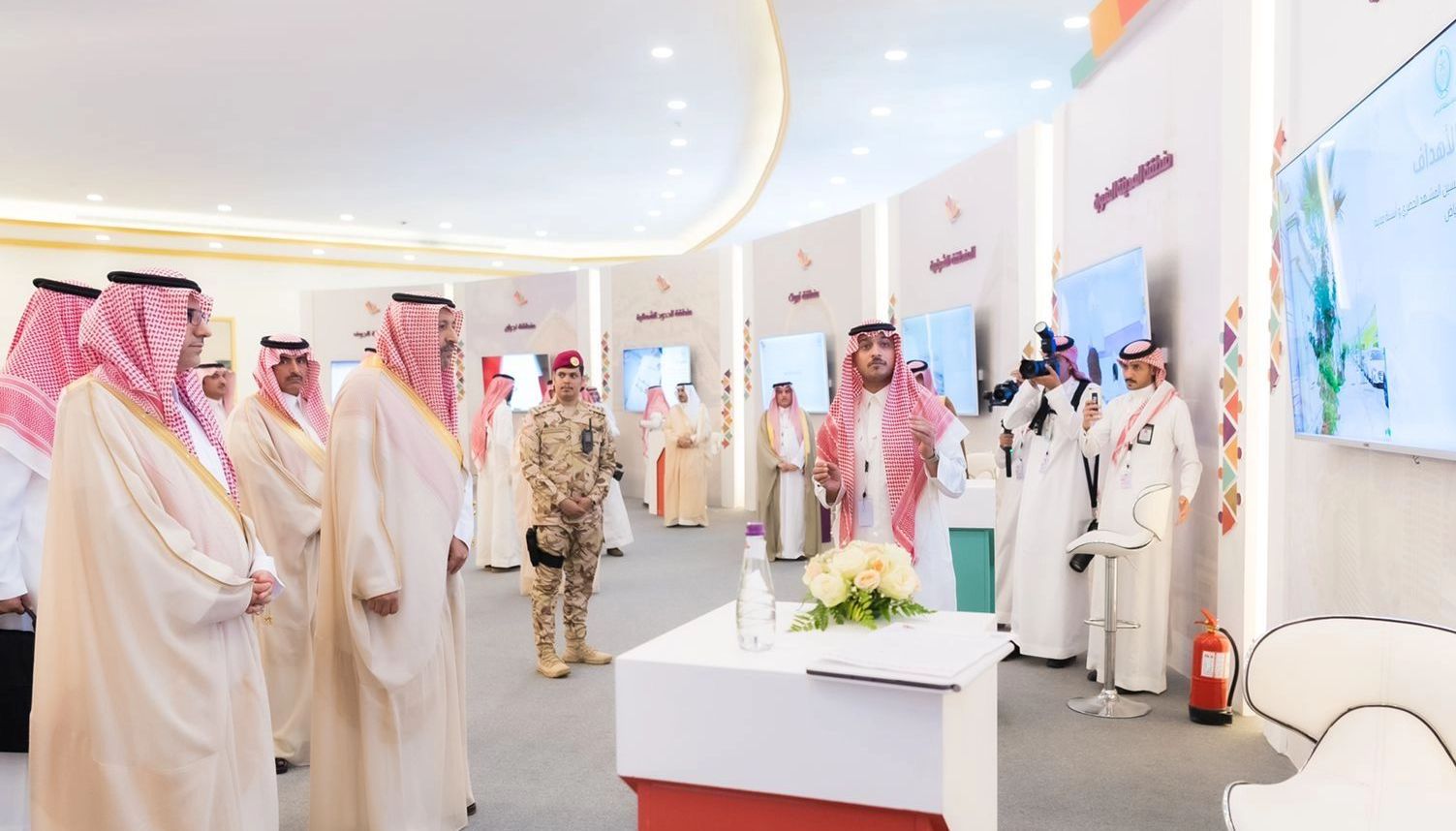 أمير الباحة يرعى الملتقى الثاني لإمارات المناطق للمبادرات والتجارب التنموية
