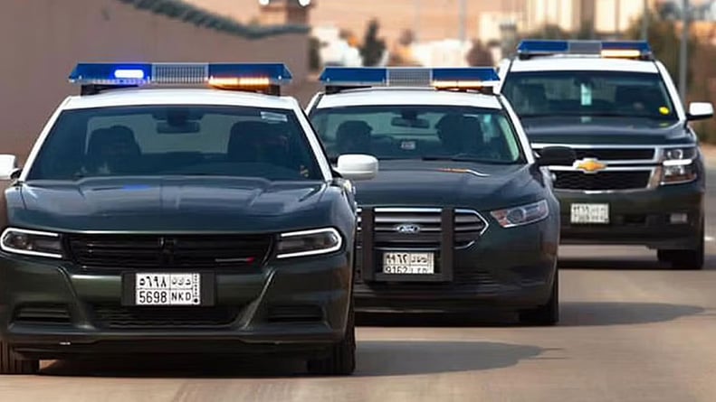 القبض على شخصين لترويجهما مادة الإمفيتامين المخدر بدومة الجندل