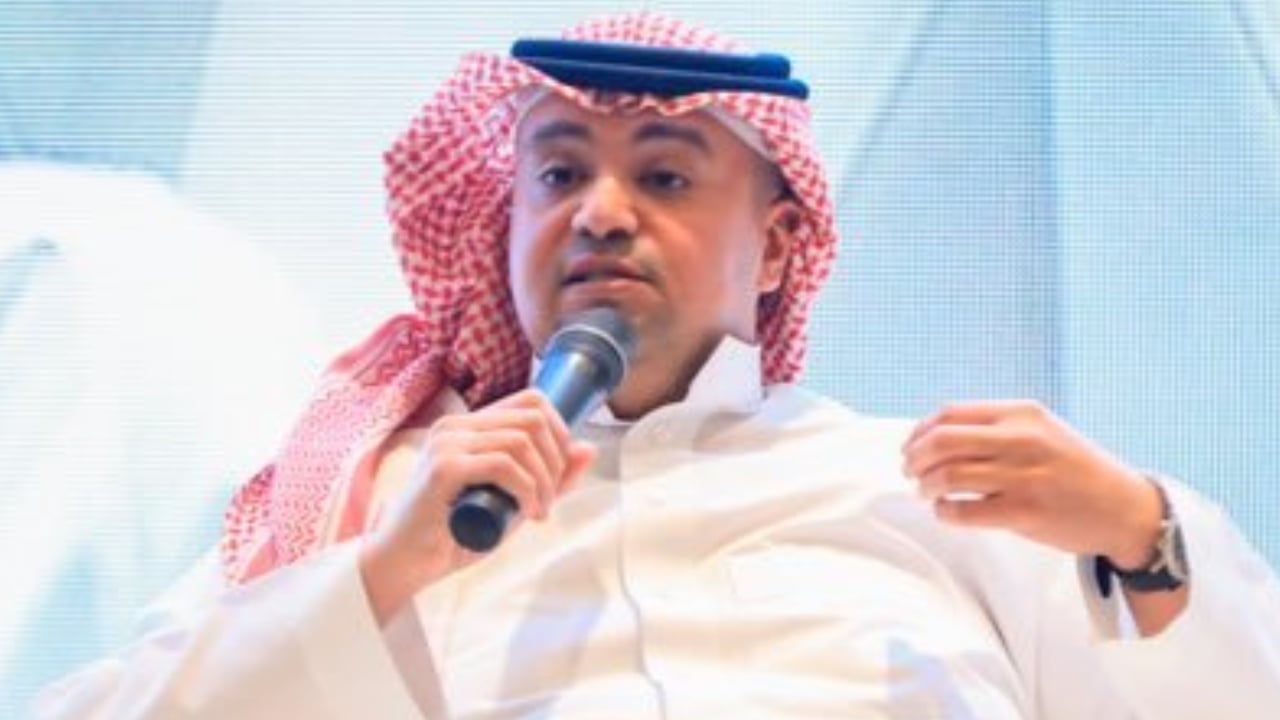 اختصاصي نفسي: هذه العوامل جعلت من جيل 2000 فصاعدًا «انطوائيين»
