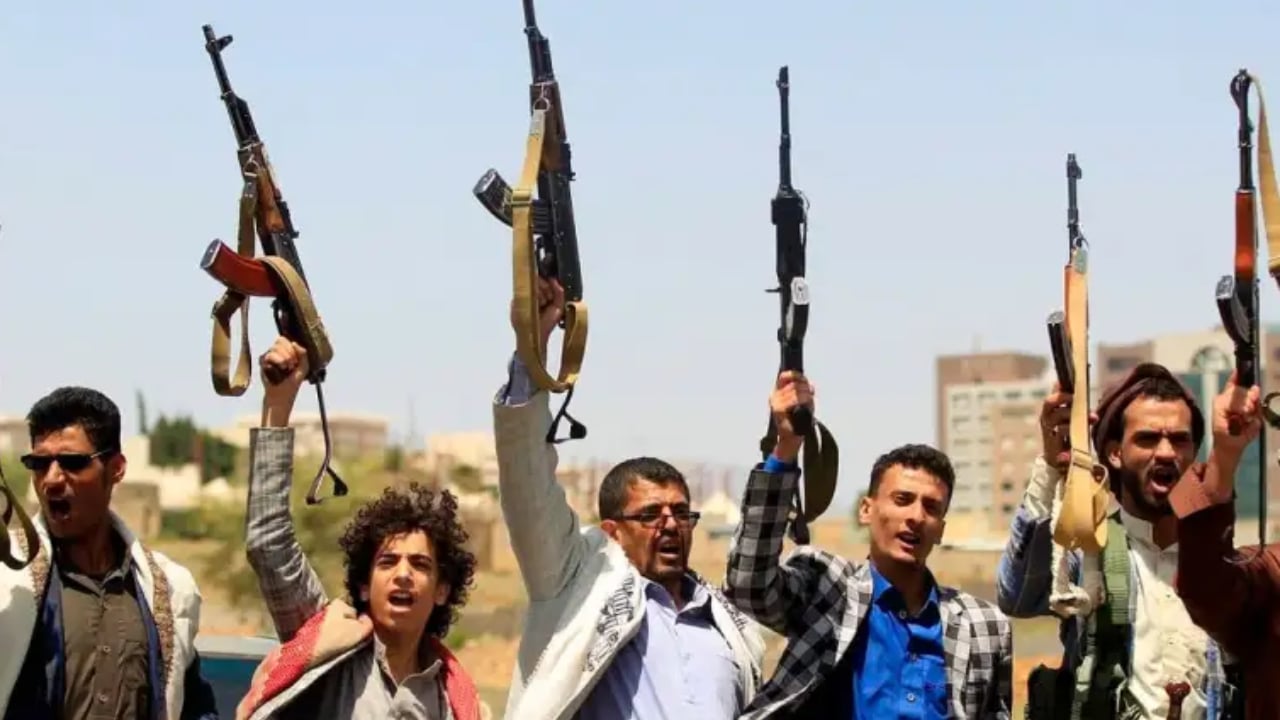 نفط اليمن.. أكاذيب الحوثيين مستمرة لتفخيخ الأوضاع وتفنيد الادعاءات سلاح الحكومة لردعها