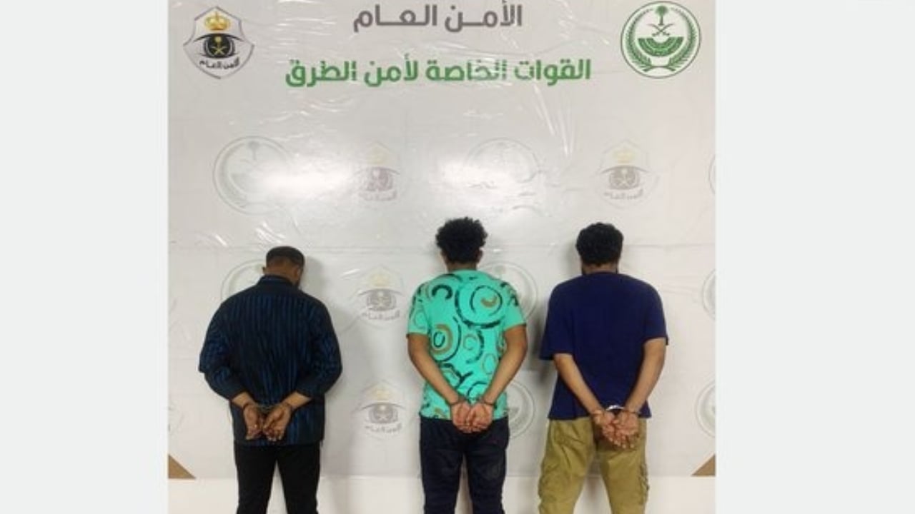 القبض على مقيم لنقله مخالفين لنظام أمن الحدود بالطائف