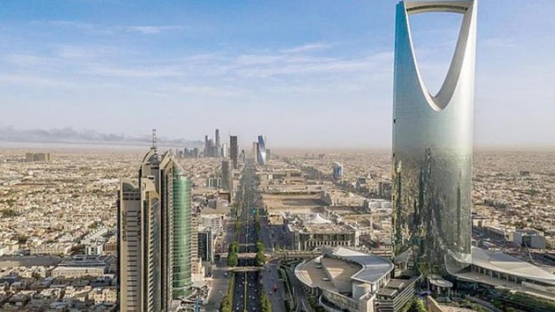 بالفيديو.. محلل اقتصادي: تطوير البلديات شرط لجودة الحياة في المدن
